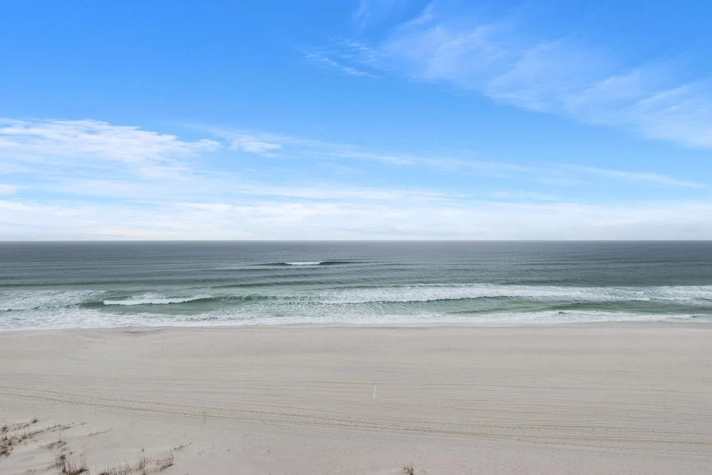 Beach Haven! 2BR 2BA Sleeps 6! Coastal Paradise Awaits!