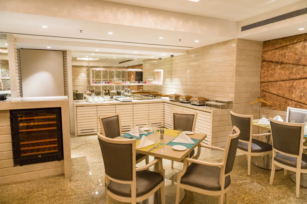 Niranta Airport Transit Hotel & Lounge T2 Intl Departures