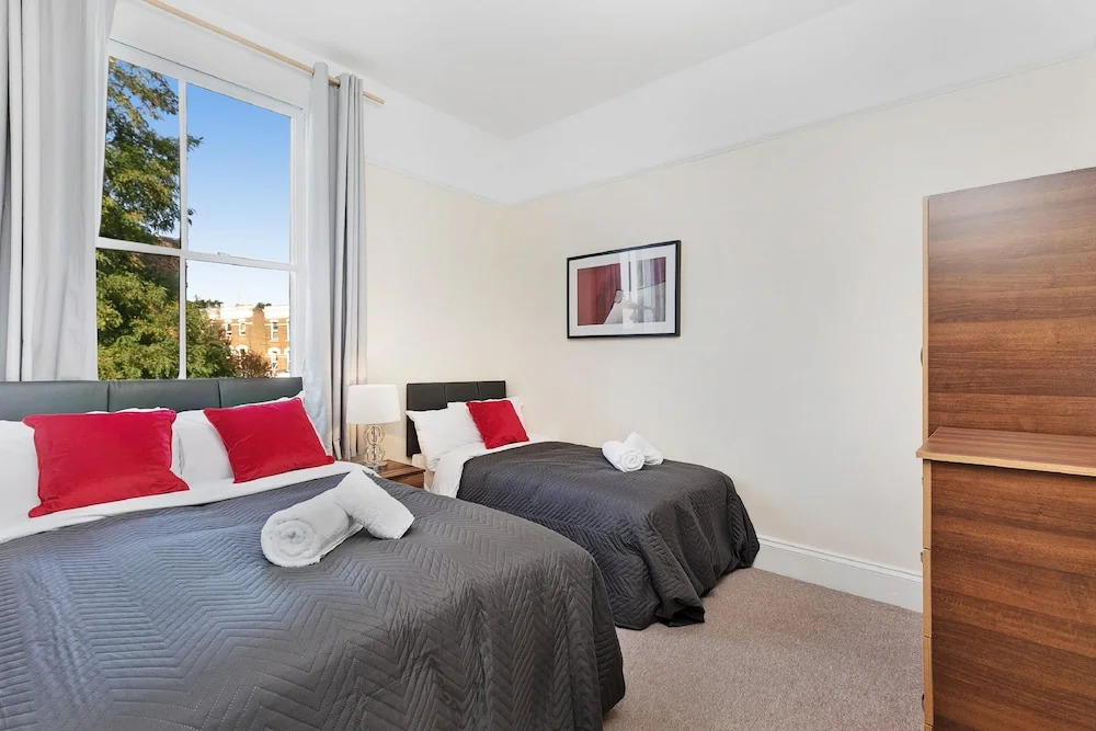 The Horn Lane Apartment