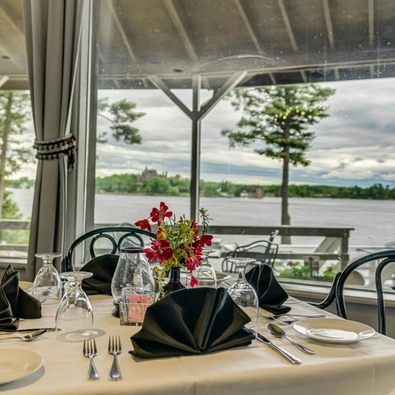 Bonnie Castle Resort & Marina
