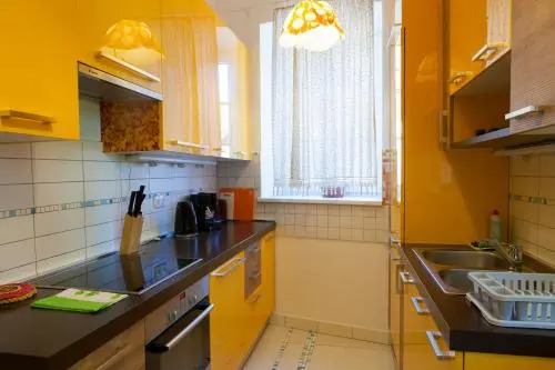 Rimska Apartments Tour As Ljubljana