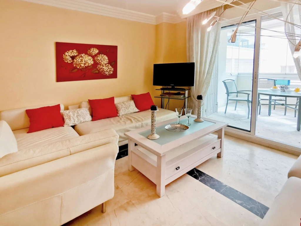 Banana Beach Marbella 4 pax 369