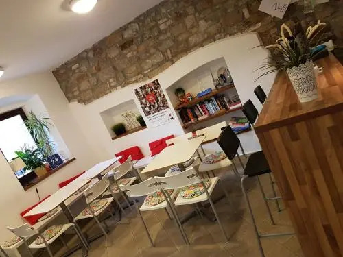 Hostel Alieti