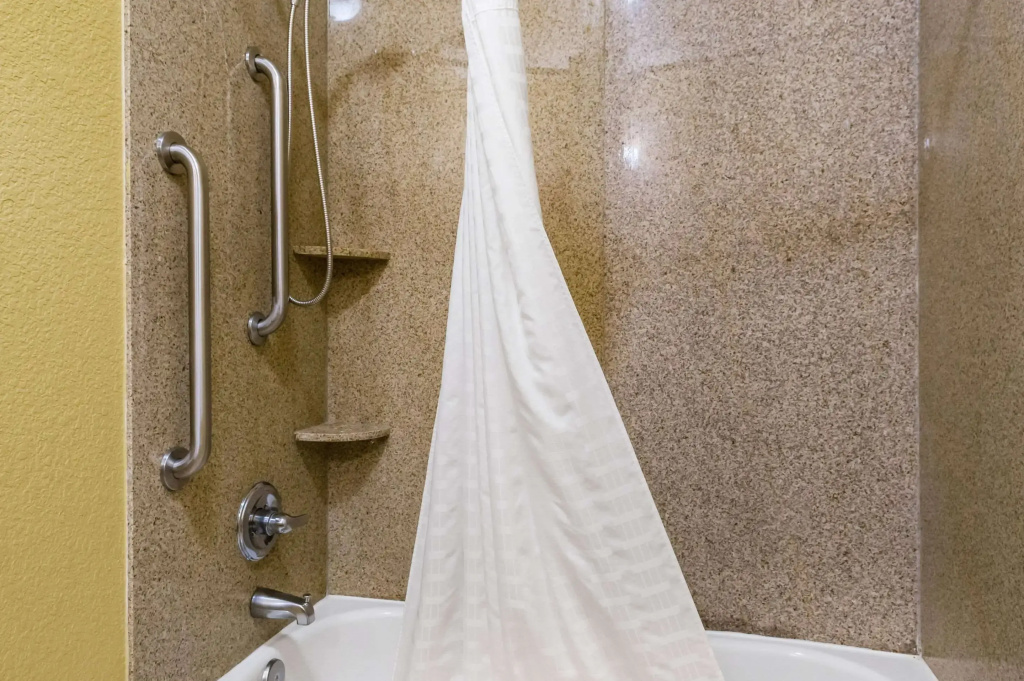 Quality Inn & Suites Slidell