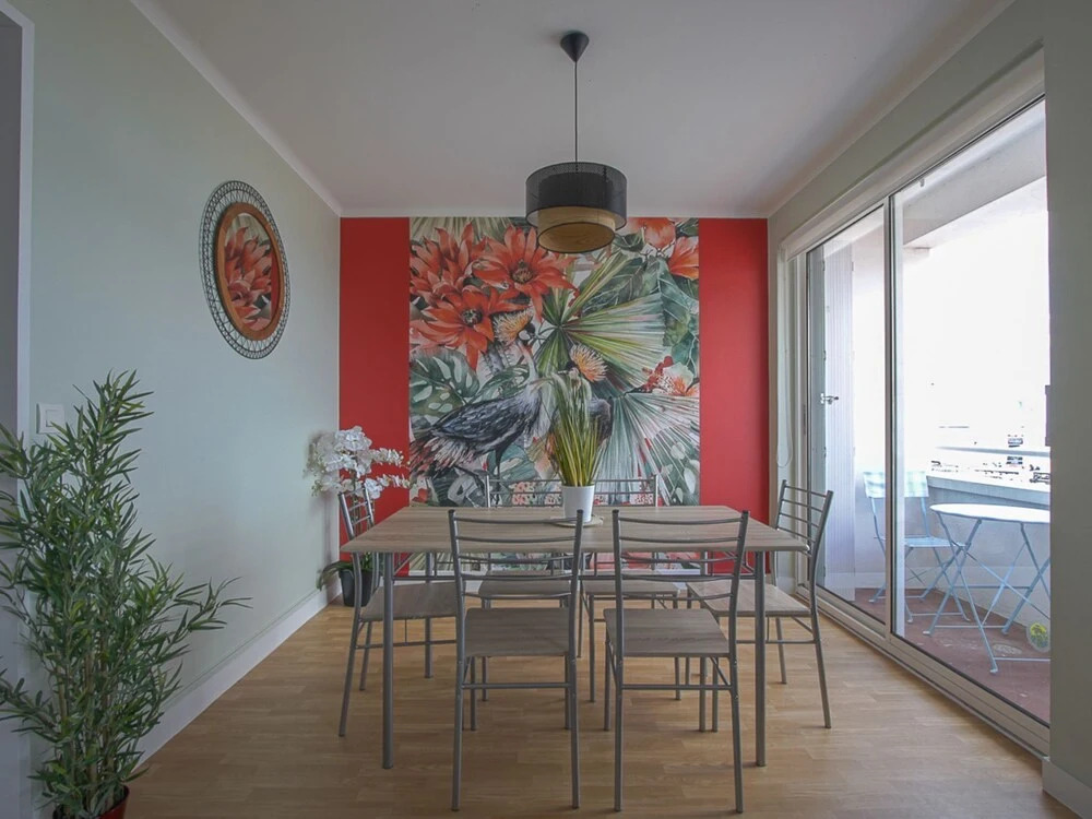 Endearing Apartment in Arromanches-les-bains Nearby the Sea With View on the Harbour