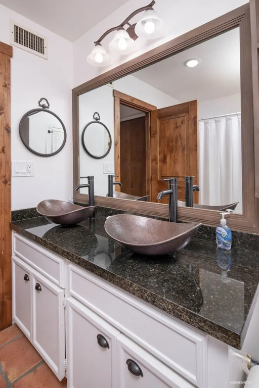 Casa Azul 4 BR by Casago