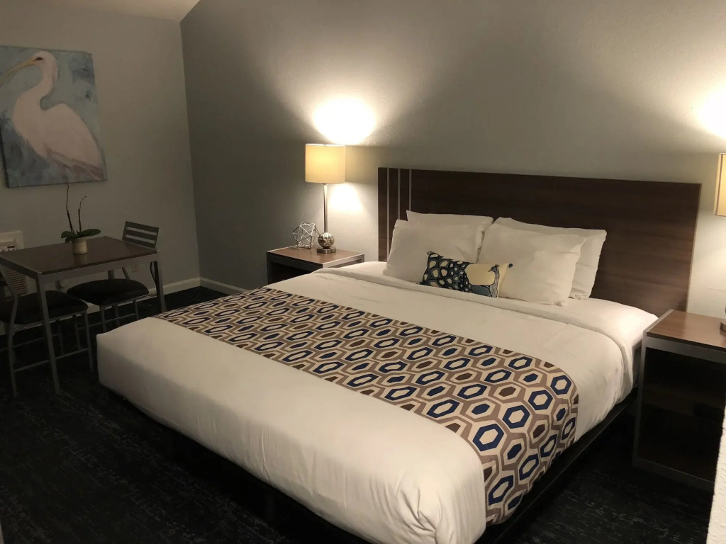 Sand Dollar Inn