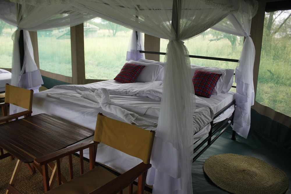 Osero Serengeti Luxury Tented Camp