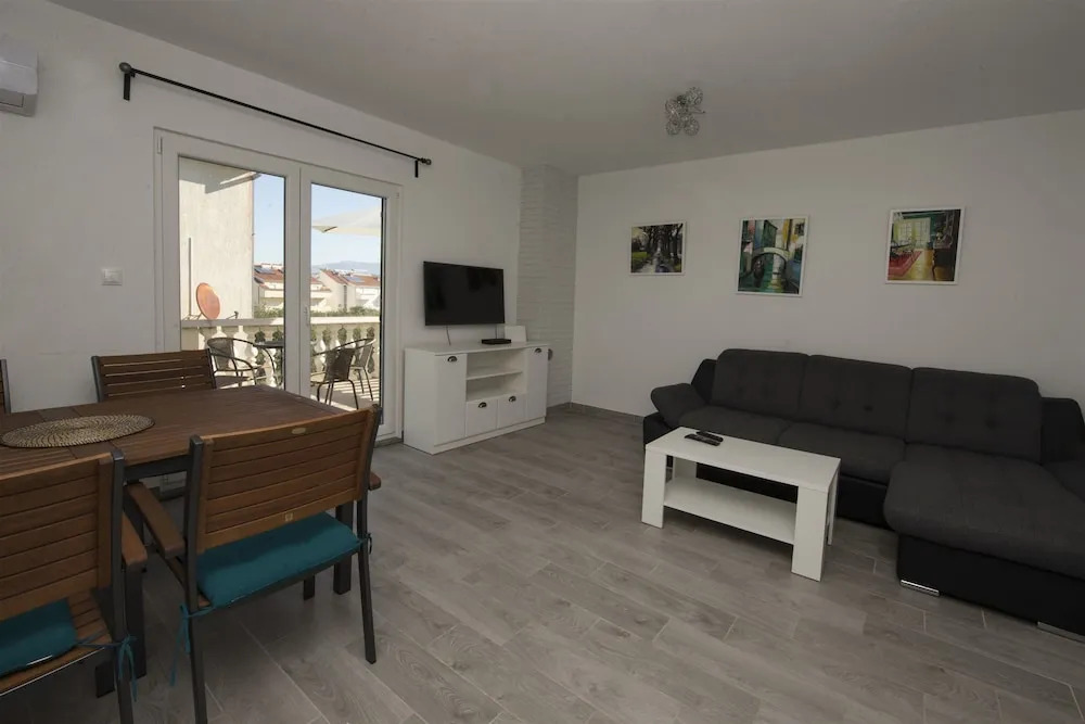 Apartment Jure