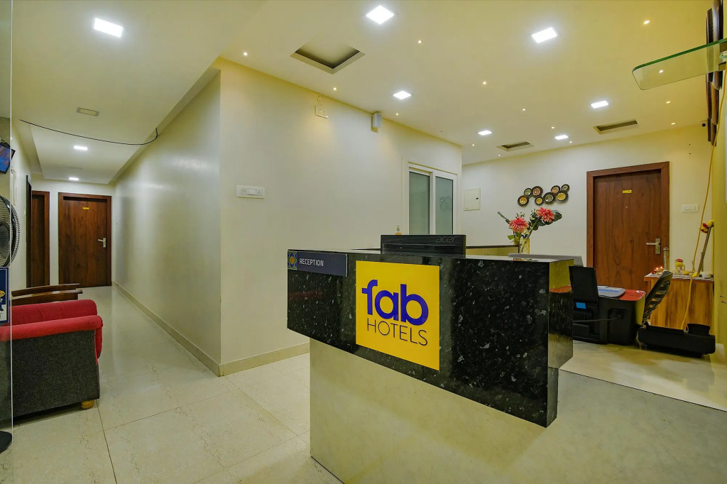 Fabhotel Purple Suites Inn