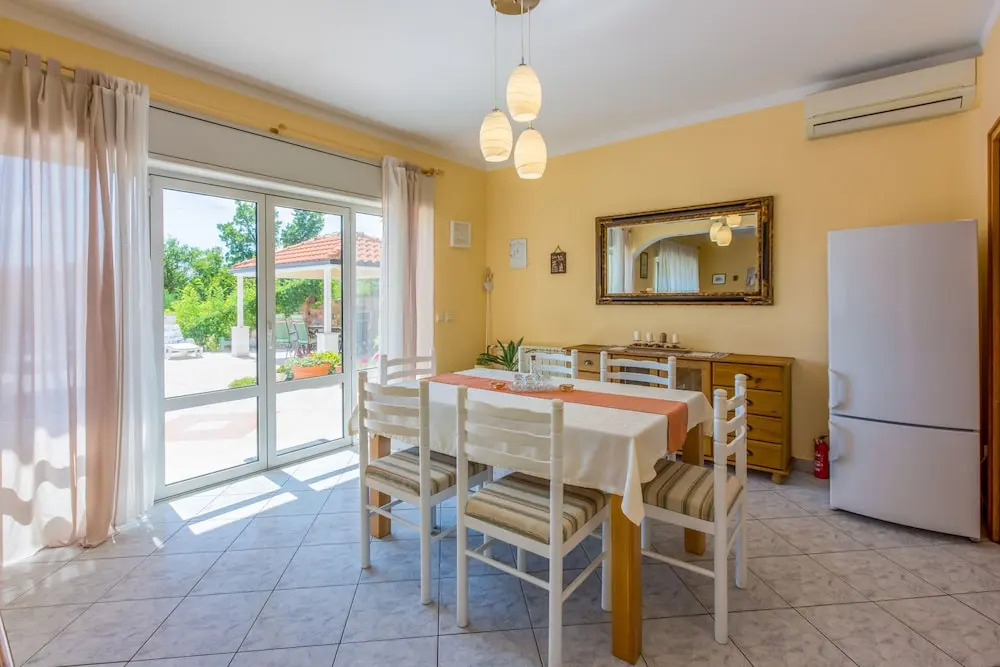 House Villa Grizane