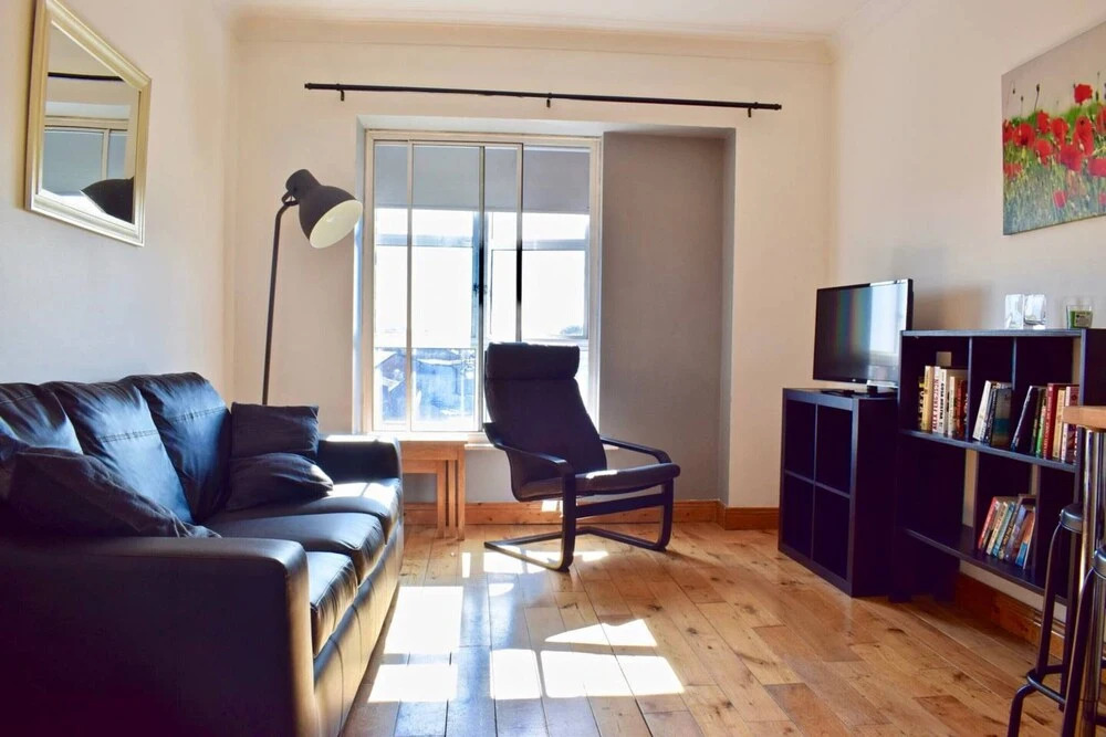 Cosy 1 Bedroom Apartment Close To City Centre
