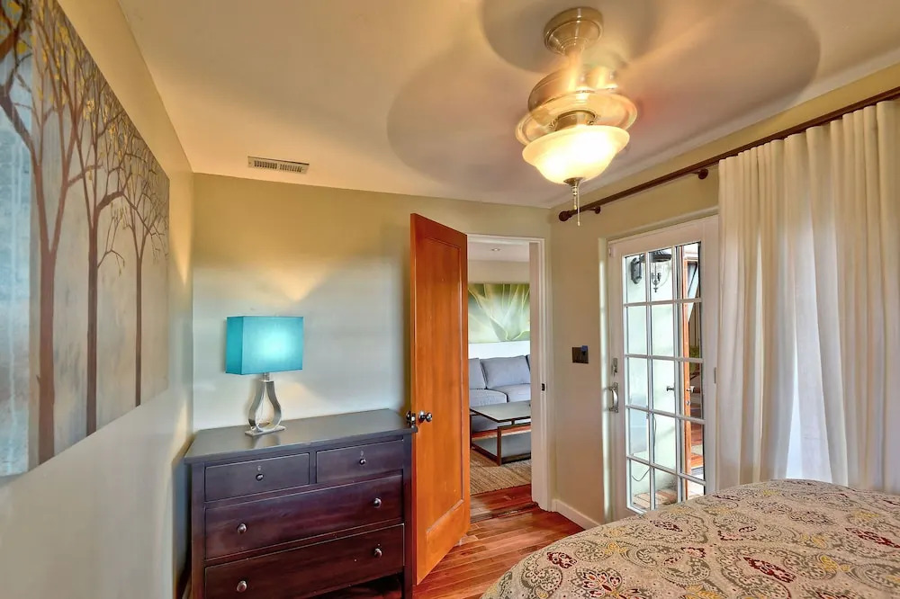 Open and Sunny in San Diego by RedAwning