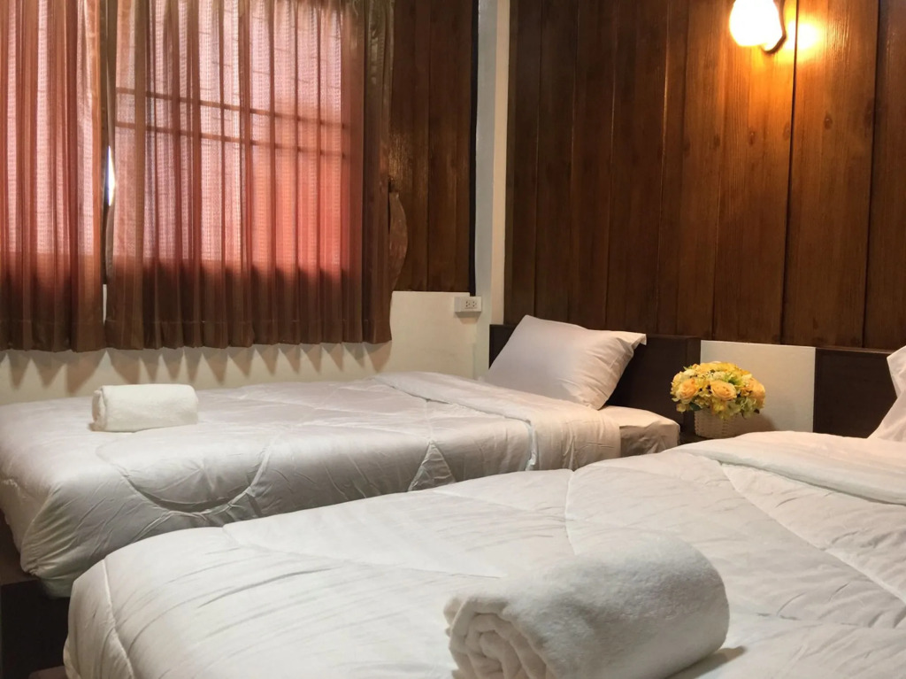 Phrasing Guesthouse