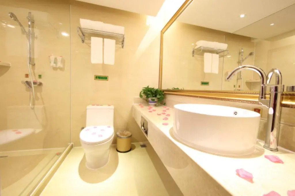Vienna Hotel Shenzhen Shangjin Center
