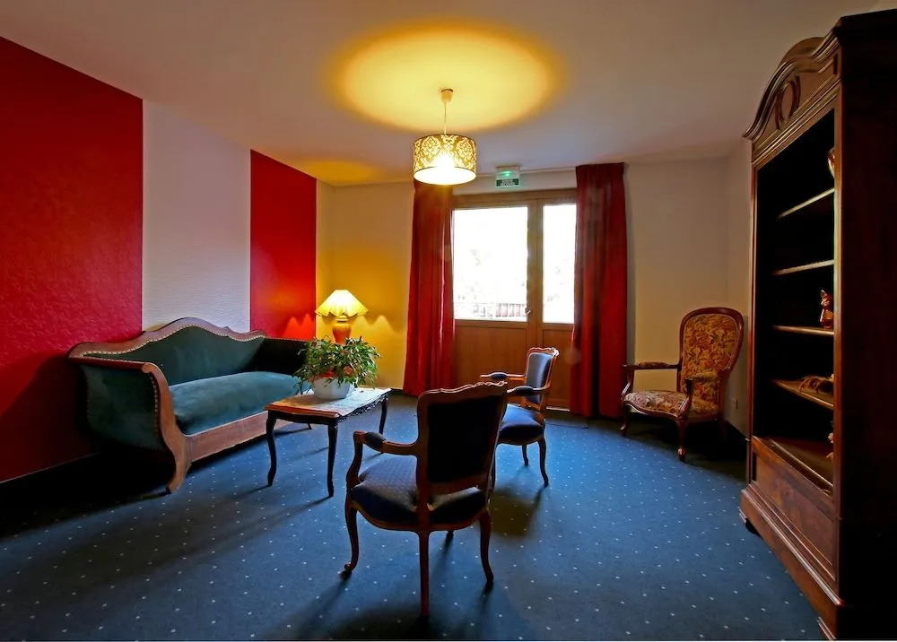 Logis Hôtel Auberge De La Foret
