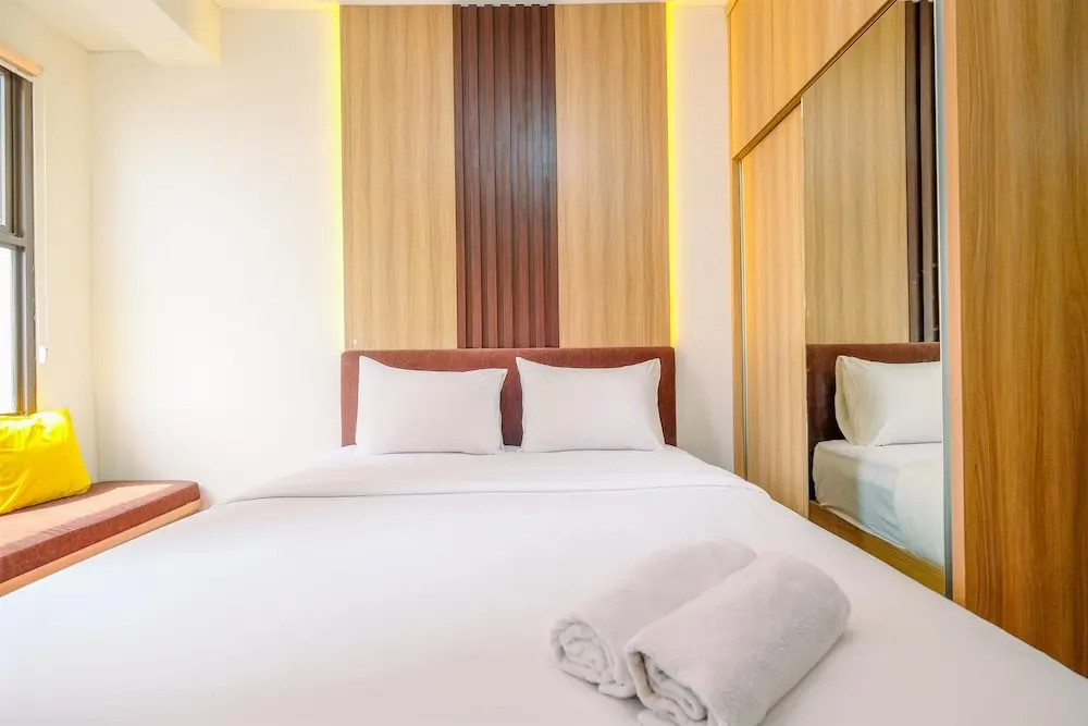 Comfy And Modern Studio At Transpark Cibubur Apartment