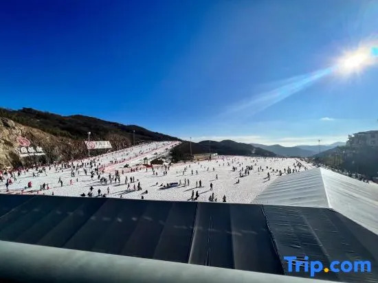 Yitingxuan · Family Jingyi Parent-Child Holiday Mountain Lodge