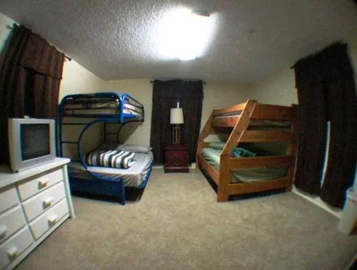 Big Bear Hostel