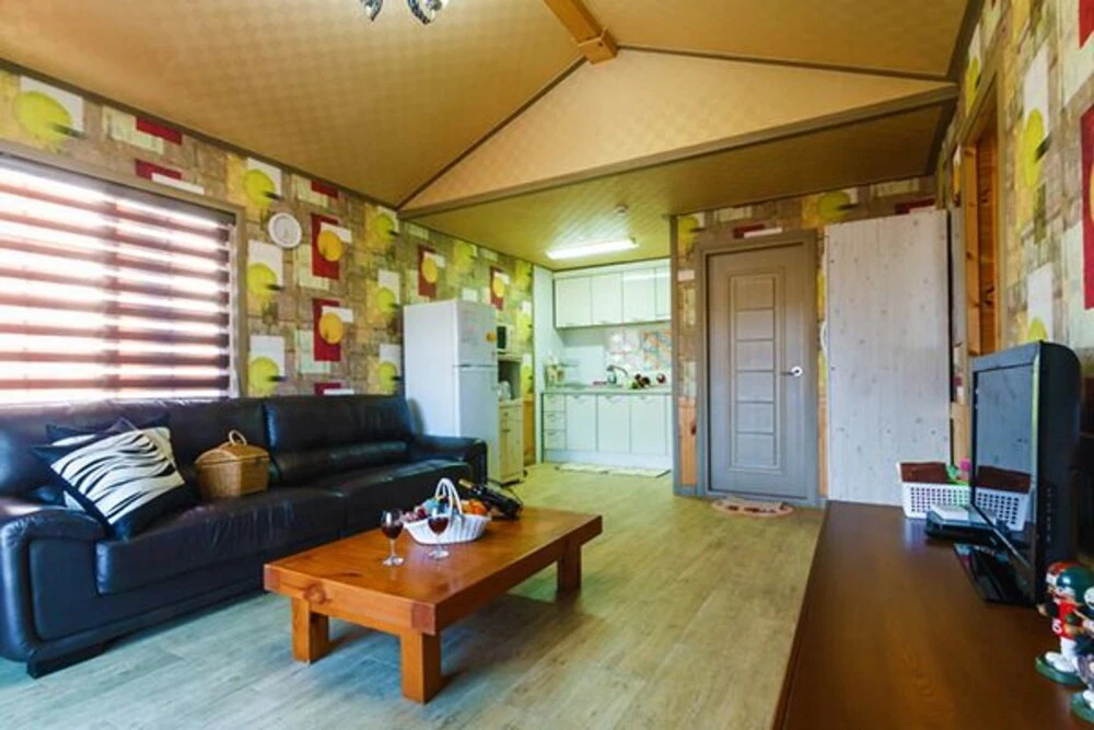 Anmyeondo Red Sun Pension