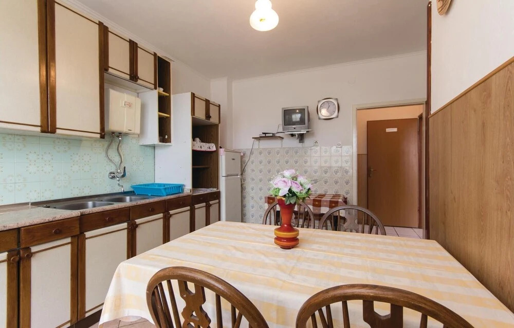 Amazing Apartment in Pula With 2 Bedrooms