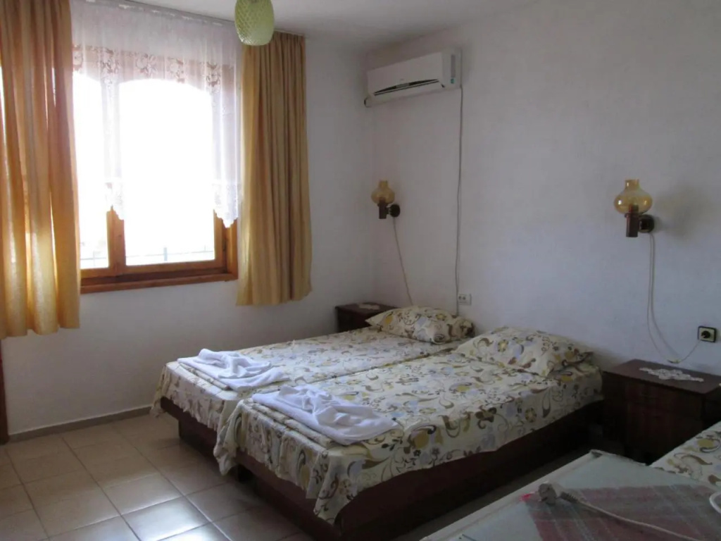 Guest House Plada View