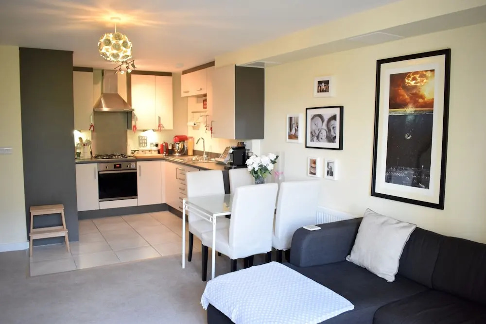 Stylish Apartment With Balcony In Finsbury Park