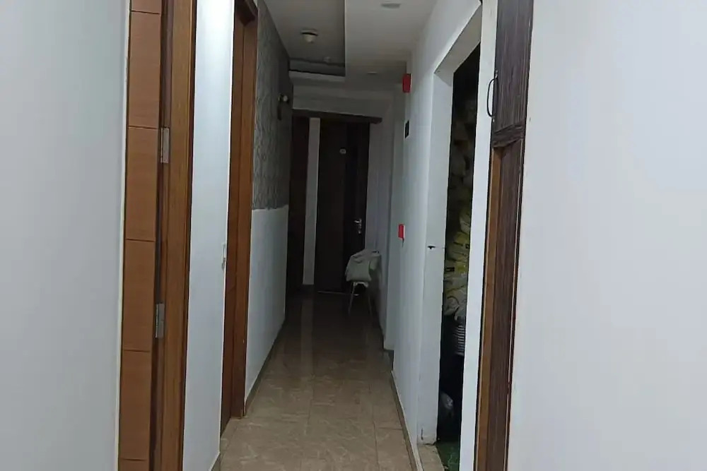 Zen Inn Luxury Hotel