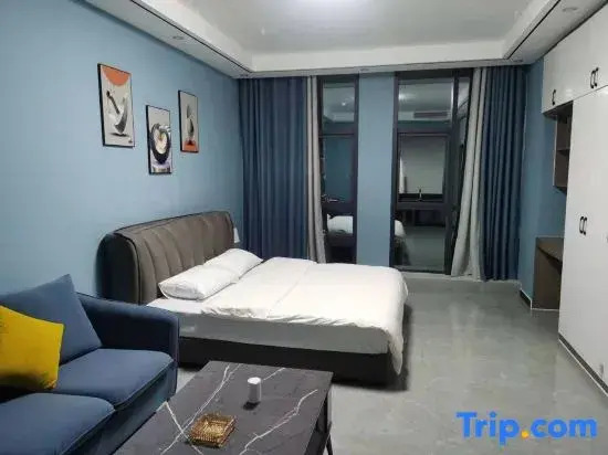 Pingyi Binhe New Fashion Apartment