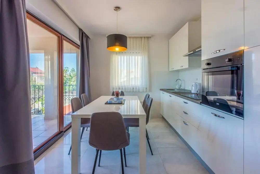 Apartment Damir 4 1 1 pax