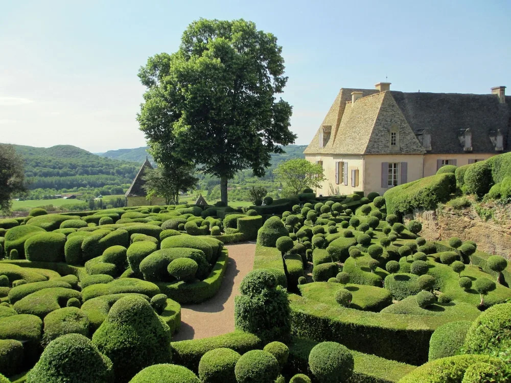 Secluded holiday home with a dishwasher, not far from Sarlat