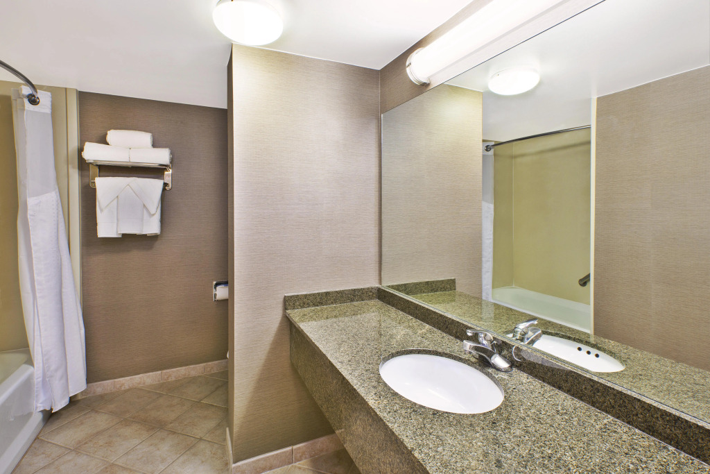Holiday Inn Gaithersburg by IHG