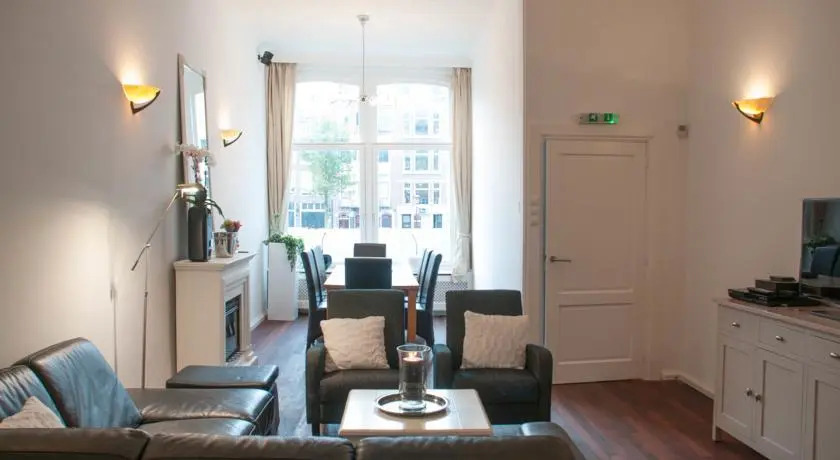 Crown Guesthouse Amsterdam