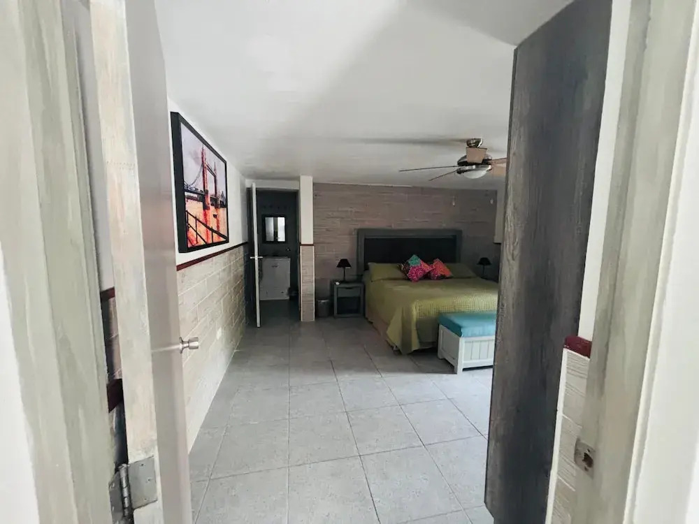 Meson del Capitan Apartments