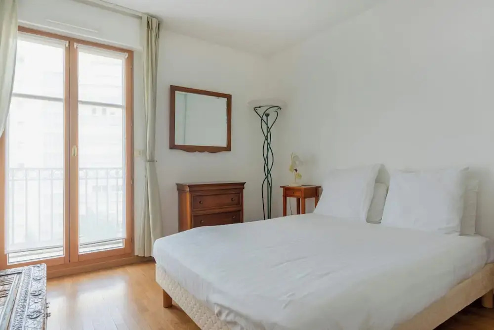 Beaudelaire Center Residence