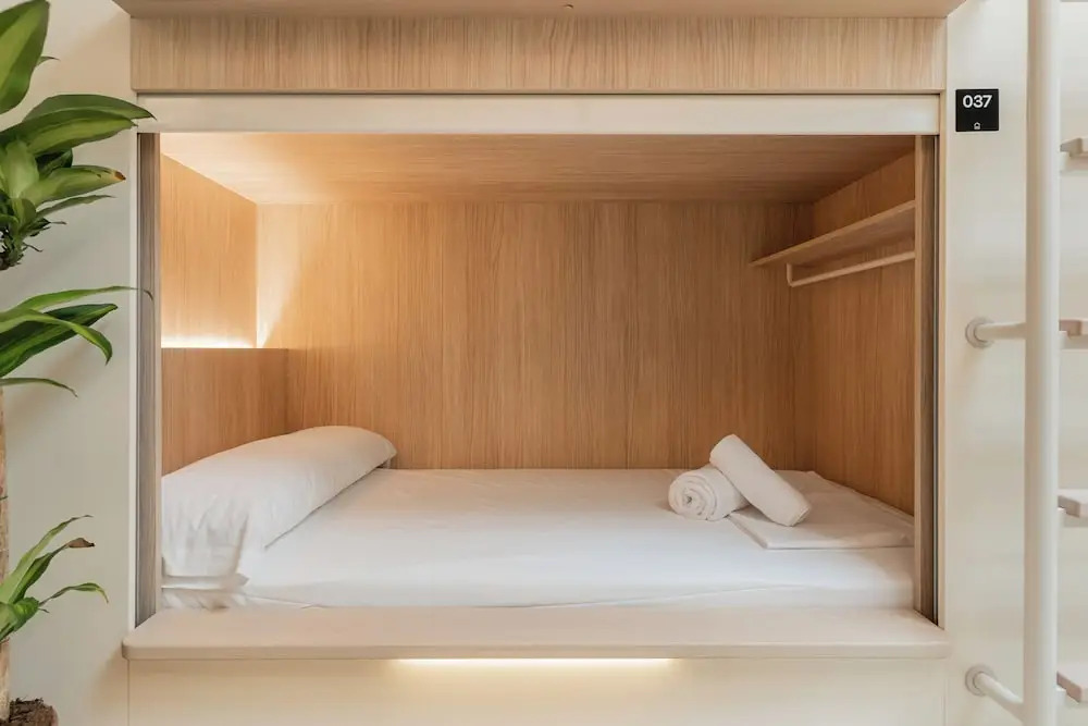 Literal Hostel