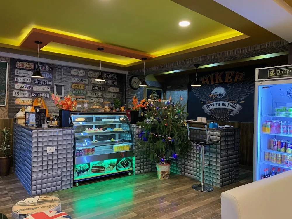 Silver Cloud Hotel