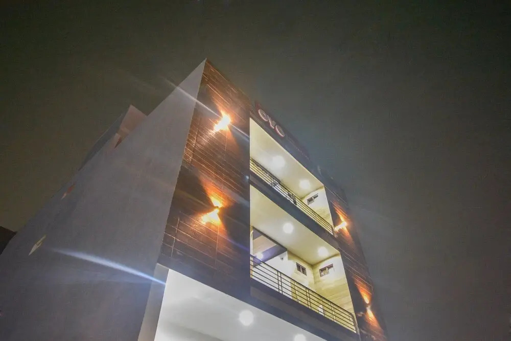 Hotel Discovery Inn by OYO Rooms