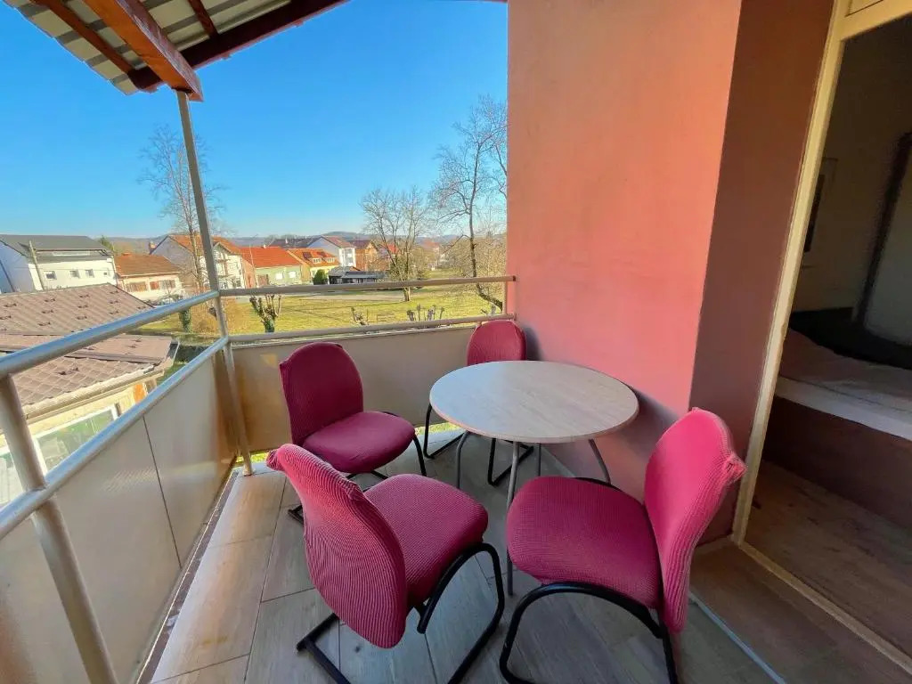 Top Art Topusko Apartments