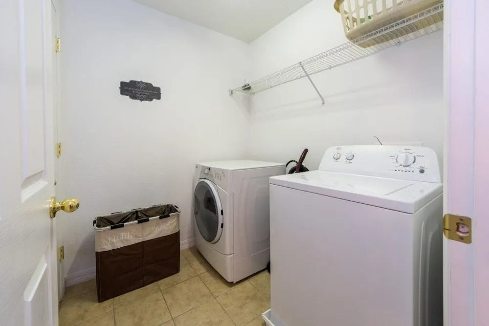 Perfect Lake View 10 Min To Disney! 3 Bedroom Townhouse