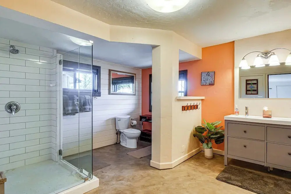 Quiet Alma Home w/ Deck - 20 Mi to Breckenridge!