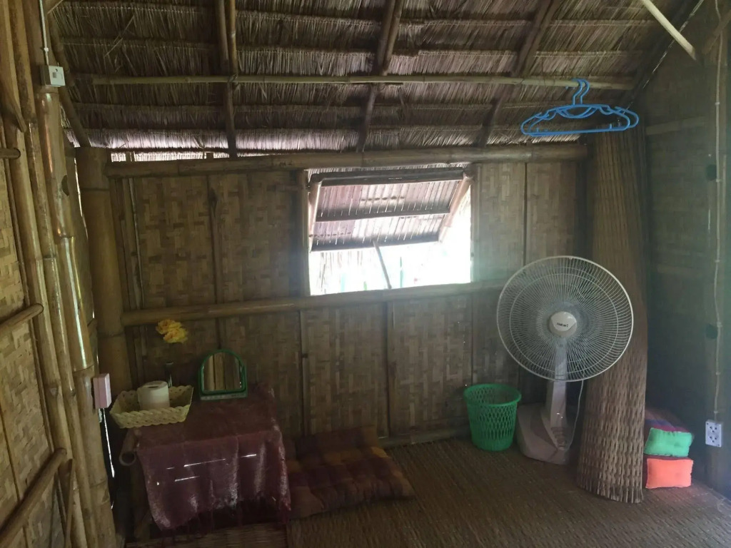 Pai Bamboo Hut