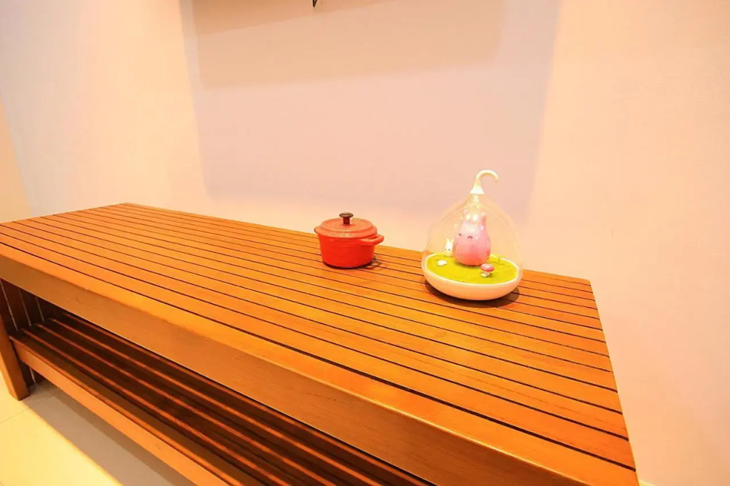 Woo Shiba House