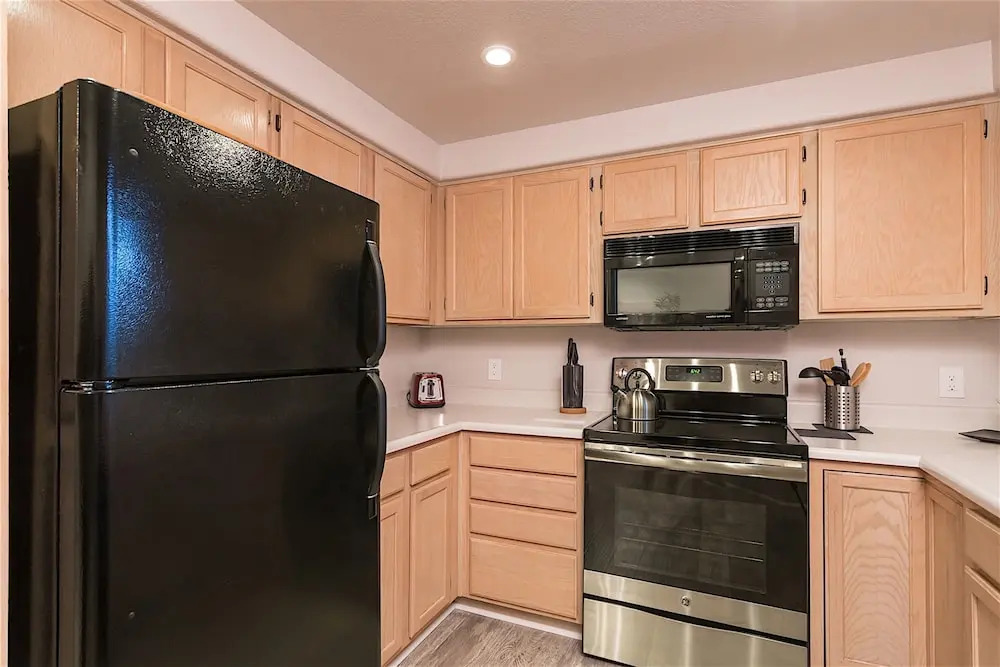 Home Suite Home 3 BR by Casago