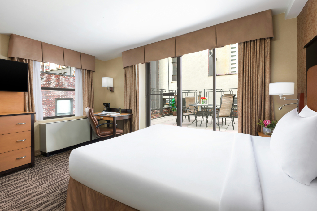 The Hotel at Fifth Avenue