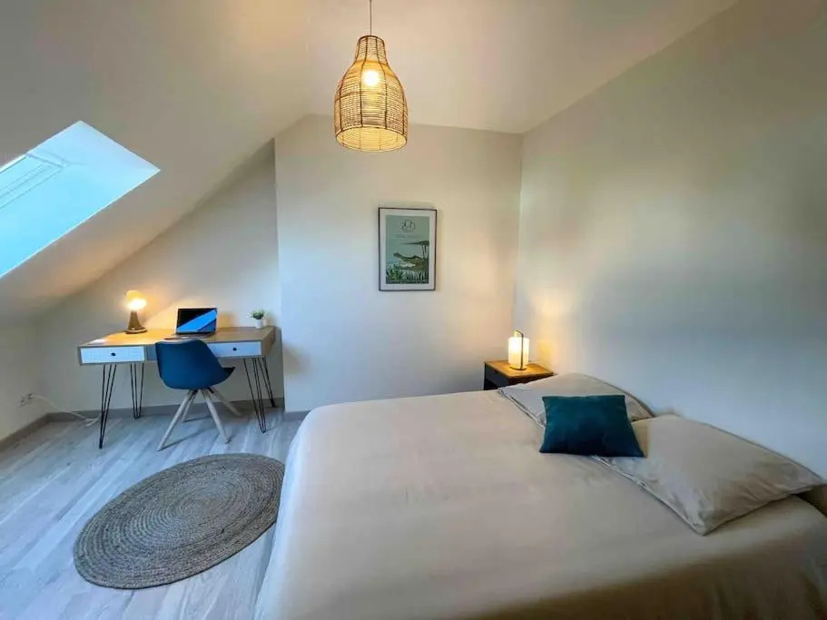 4 Chambres / Grande Maison / Toute équipée