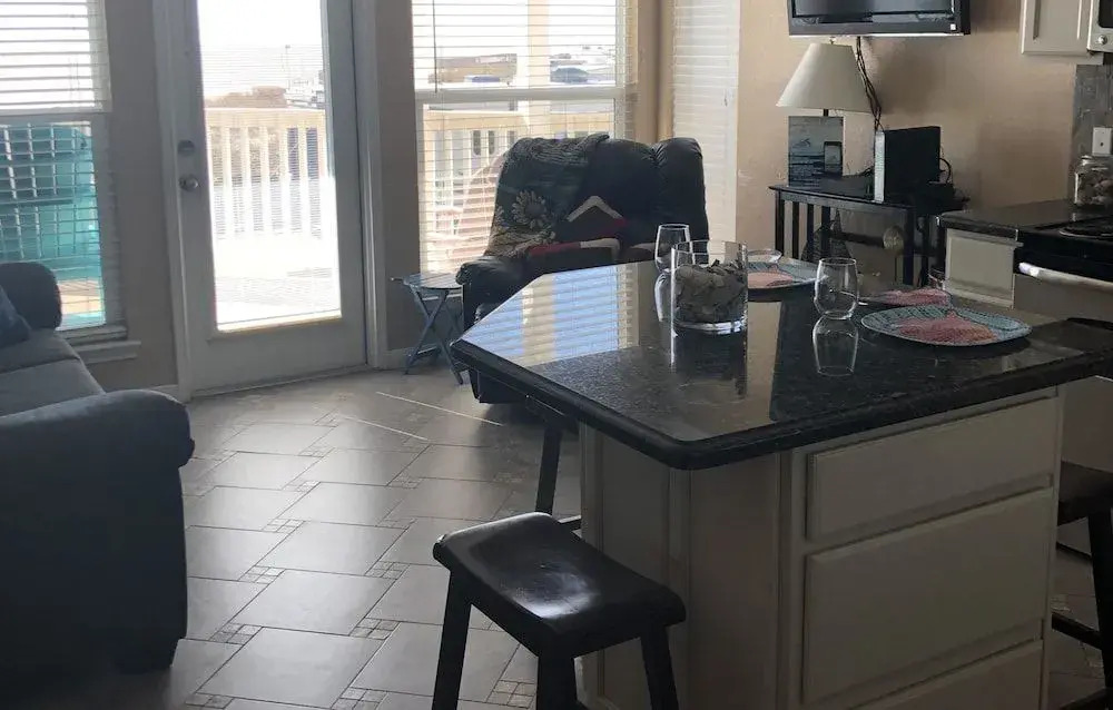 Seascape 1107 - 2 Br Condo