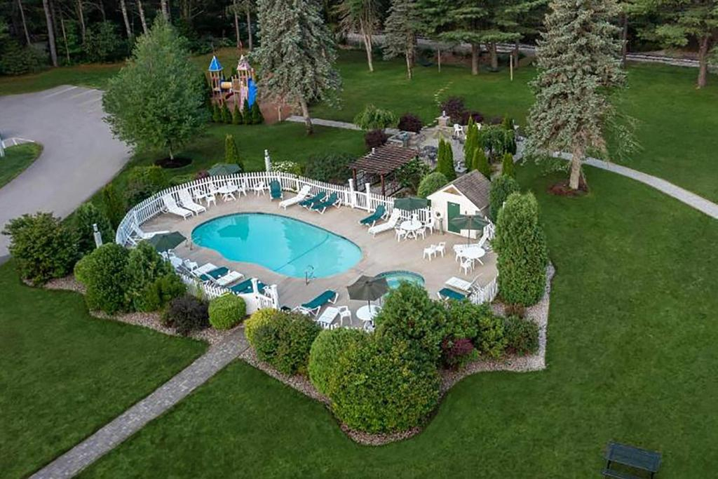 Golden Gables Inn Dazzler Select by Wyndham