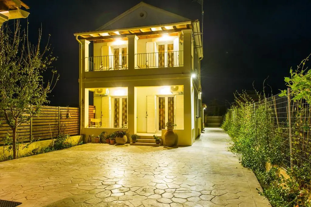 Cosmos Villas Angelina