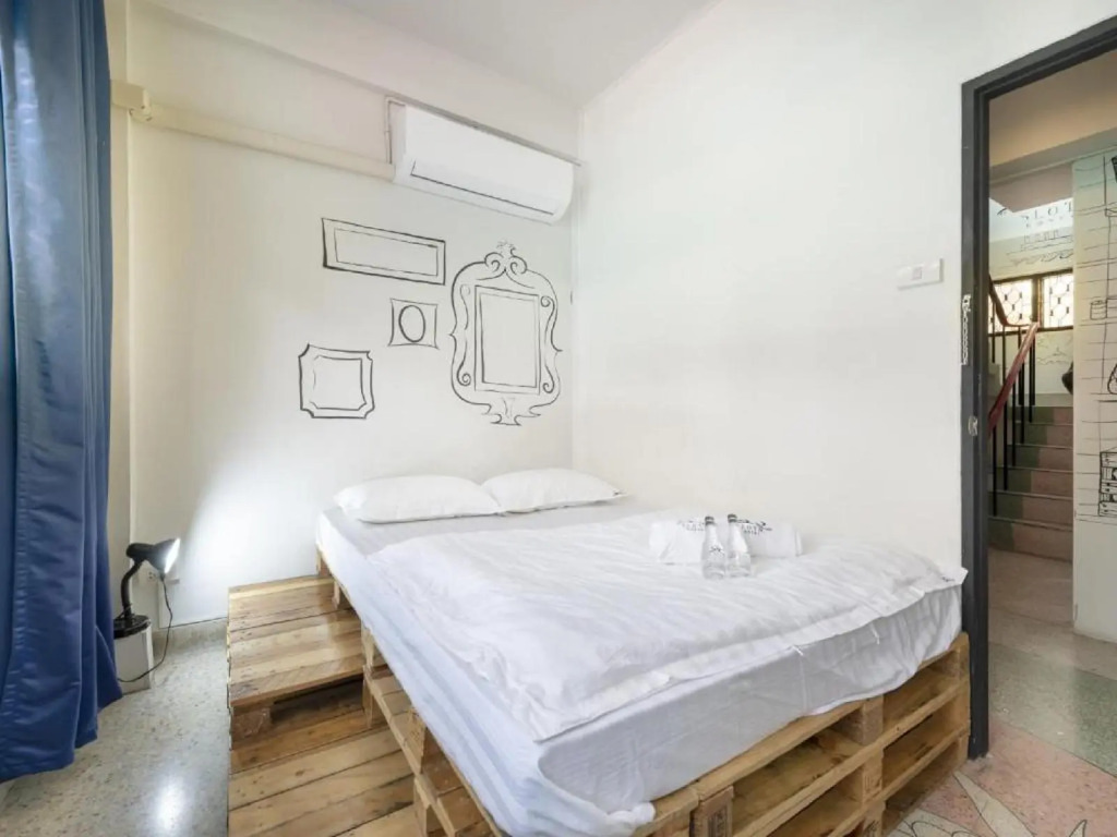 Sloth Hostel
